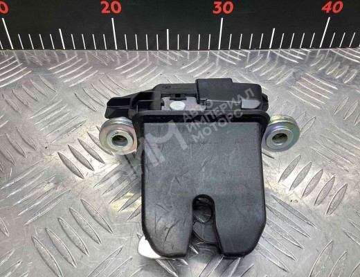 Замок багажника Skoda Roomster (5J) 2006-2015  Skoda Roomster Roomster (5J) 2006-2015