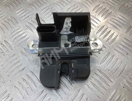 Замок багажника Volkswagen Passat B6 (3C) 2005-2010  Volkswagen Passat Passat B6 (3C) 2005-2010