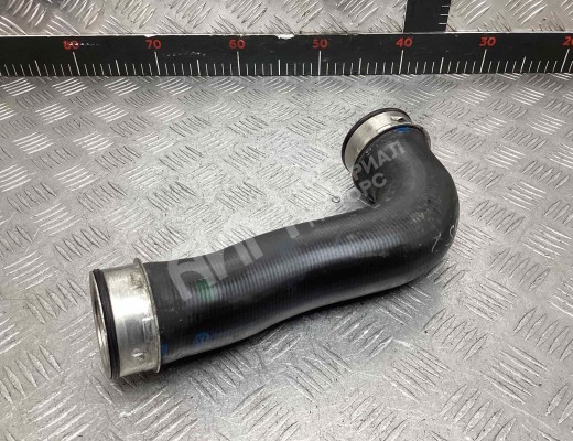 Патрубок интеркулера Volkswagen Touran I (1T) 2003-2006  Volkswagen Touran Touran I (1T) 2003-2006