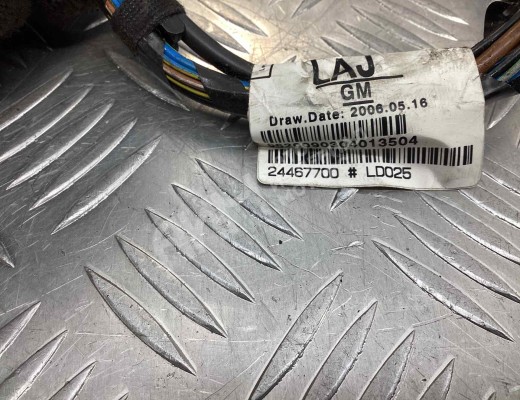 Проводка крышки багажника Opel Astra H 2007-2010 рестайлинг  Opel Astra Astra H 2007-2010 рестайлинг