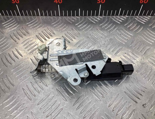 Активатор замка багажника Ford Fusion (JU) 2002-2005  Ford Fusion Fusion (JU) 2002-2005