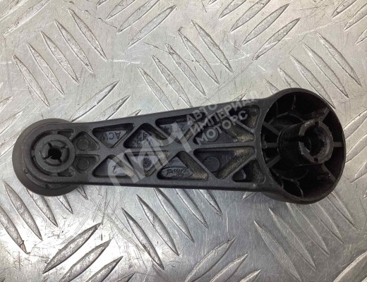 Ручка стеклоподъемника Ford Fiesta V 2001-2008  Ford Fiesta Fiesta V 2001-2008