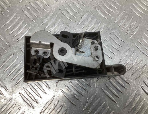 Ручка внутренняя задняя левая Mercedes Vito II (W639) 2003-2010  Mercedes Vito Vito II (W639) 2003-2010