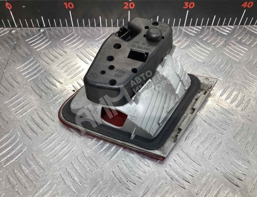 Фонарь крышки багажника левый BMW 3-Series (E46) 2001-2005 рестайлинг  BMW 3-Series 3-Series (E46) 2001-2005 рестайлинг