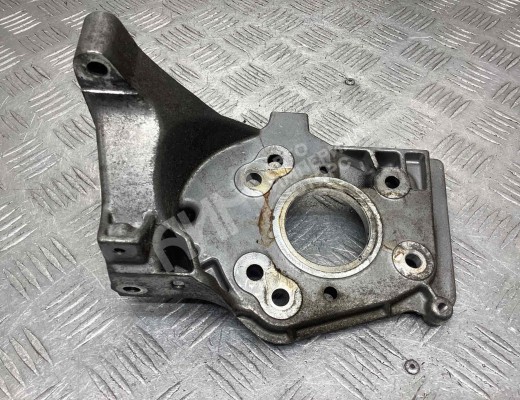 Крепление ТНВД Peugeot 3008 I 2010-2017  Peugeot 3008 3008 I 2010-2017