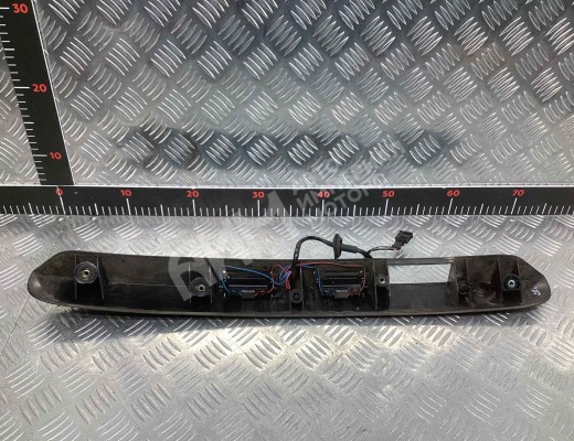 Накладка подсветки номера Volkswagen Caddy III (2K) 2010-2015 рестайлинг  Volkswagen Caddy Caddy III (2K) 2010-2015 рестайлинг
