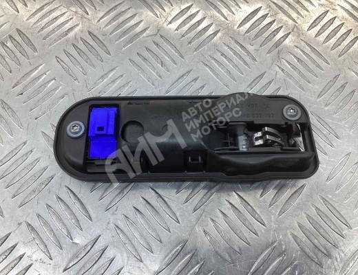 Ручка внутренняя передняя левая Volkswagen Golf+ V (5M) 2005-2014  Volkswagen Golf Plus Golf+ V (5M) 2005-2014