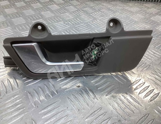 Ручка внутренняя передняя левая Audi A4 B6 (8EC, 8E5) 2000-2004  Audi A4 A4 B6 (8EC, 8E5) 2000-2004