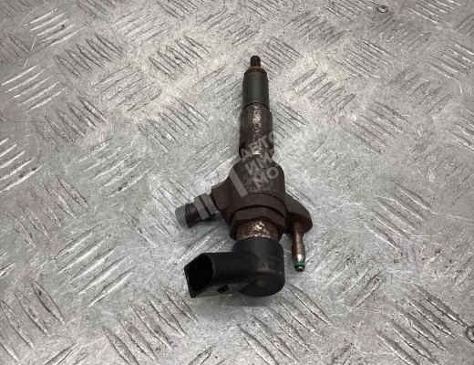 Форсунка Peugeot 3008 I 2010-2017  Peugeot 3008 3008 I 2010-2017