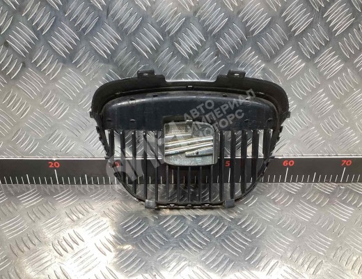 Решетка радиатора Seat Ibiza III (6L) 2002-2008  Seat Ibiza Ibiza III (6L) 2002-2008