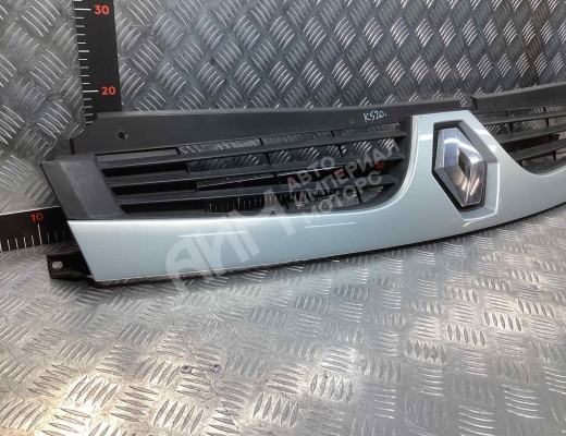 Решетка радиатора Renault Master II 1998-2010  Renault Master Master II 1998-2010