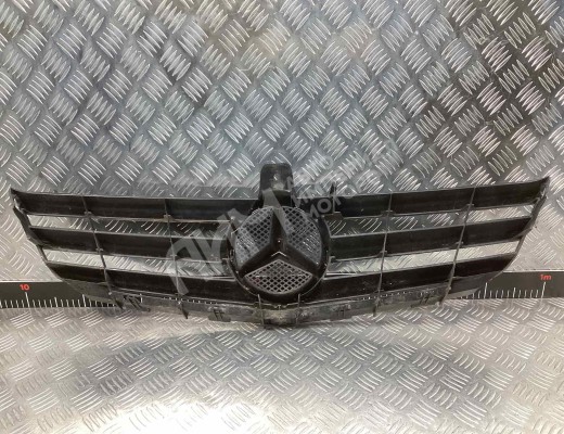 Решетка радиатора Mercedes A (W169) 2004-2012  Mercedes A A (W169) 2004-2012