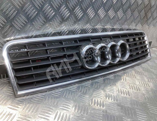 Решетка радиатора Audi A4 B6 (8EC, 8E5) 2000-2004  Audi A4 A4 B6 (8EC, 8E5) 2000-2004