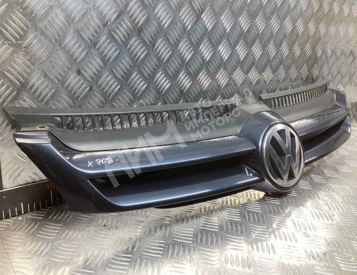 Решетка радиатора Volkswagen Golf+ V (5M) 2005-2014  Volkswagen Golf Plus Golf+ V (5M) 2005-2014