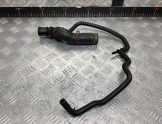 Патрубок радиатора Skoda Octavia A4 Tour (1U) 2000-2010 рестайлинг  Skoda Octavia Octavia A4 Tour (1U) 2000-2010 рестайлинг