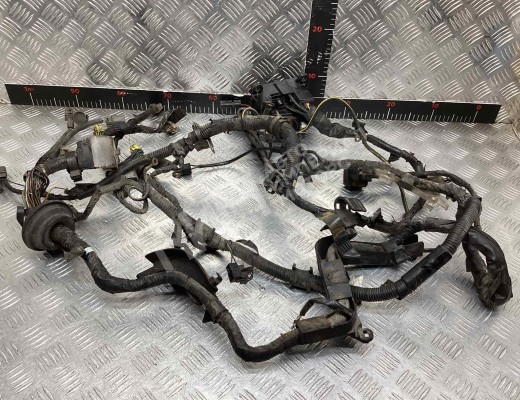 Проводка двигателя Mazda 323F I (BG) 1989-1994  Mazda 323F 323F I (BG) 1989-1994