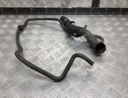 Патрубок радиатора Seat Ibiza III (6L) 2002-2008  Seat Ibiza Ibiza III (6L) 2002-2008