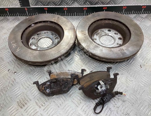 Диск тормозной передний Skoda Octavia A5 (1Z) 2008-2013 рестайлинг  Skoda Octavia Octavia A5 (1Z) 2008-2013 рестайлинг