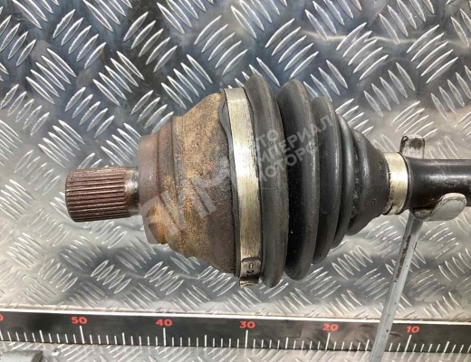 Полуось передняя левая (приводной вал, ШРУС) Skoda Octavia A5 (1Z) 2004-2008  Skoda Octavia Octavia A5 (1Z) 2004-2008